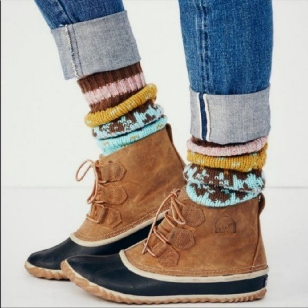 Sorel Out N About Leather Duck Boots 8